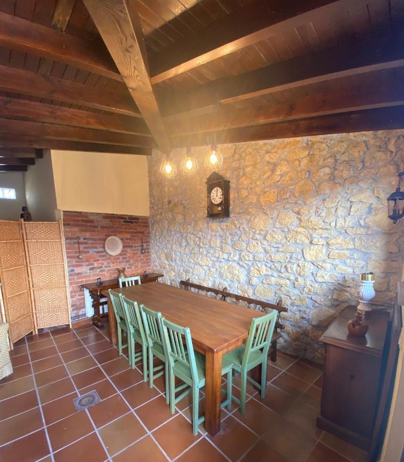 Villa Paraes Nava Exterior photo